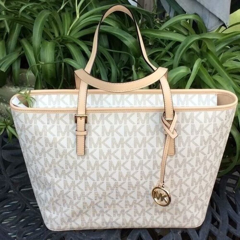 Michael Kors Signature Tote Gold Tone Hardware Size-16” x 10” x6". DROP 9" NW